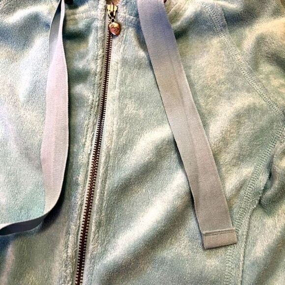 Twisted Heart Terry Cloth  Blue Fitted Hoodie - Picture 7 of 11